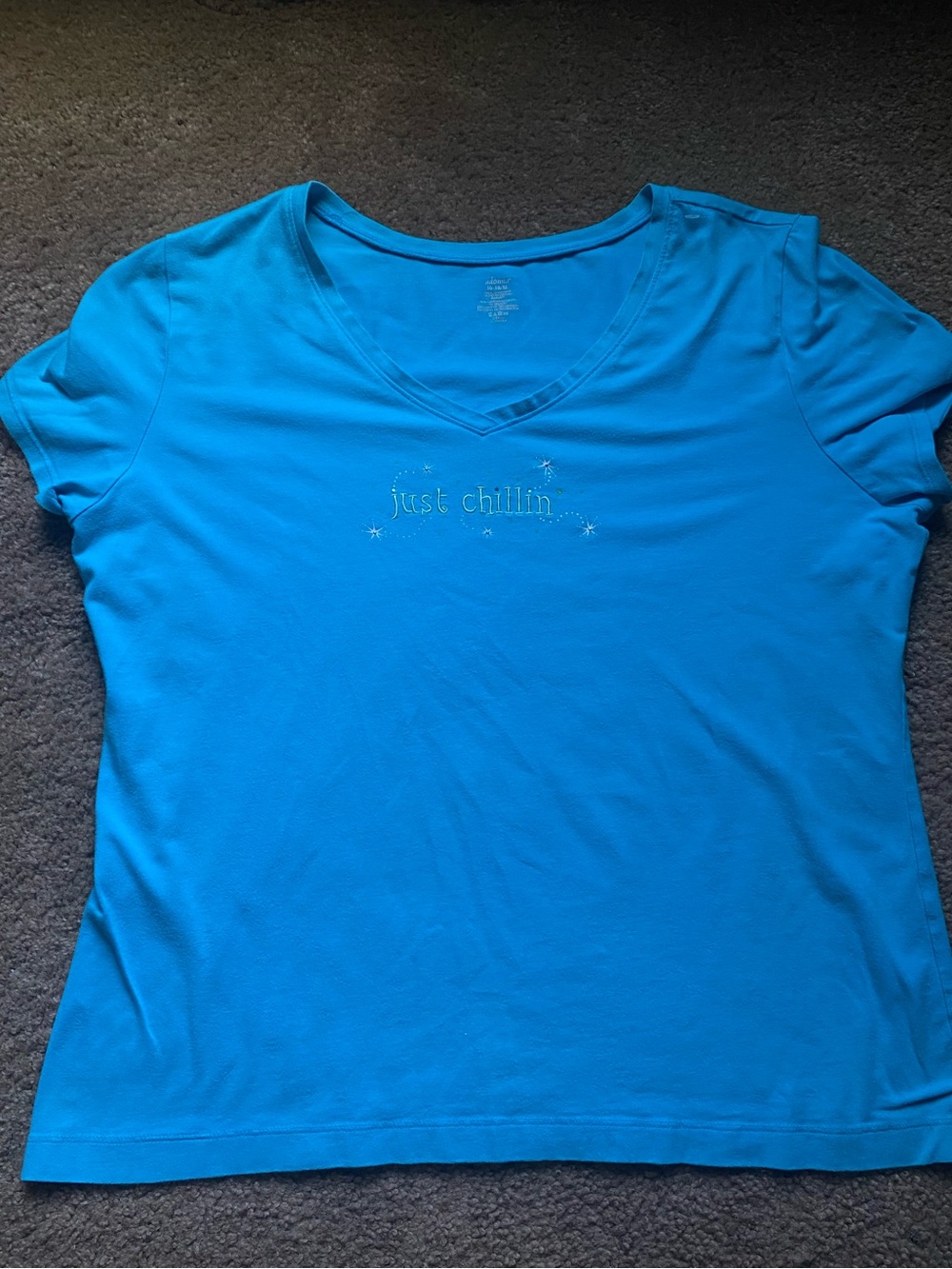 ‘Just Chillin’ embroidered blue V-Neck Women's Tee